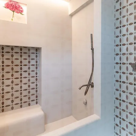 Masseria Profilo 8, Emma