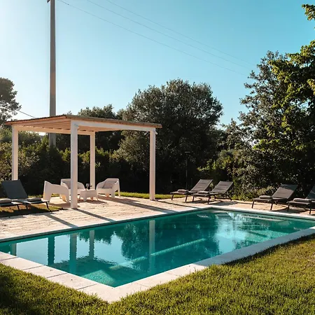 Masseria Profilo 8, Emma * Monopoli