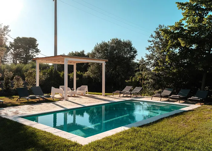 Masseria Profilo 8, Emma * Monopoli