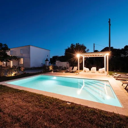 Βίλα Masseria Profilo 8, Emma Monopoli